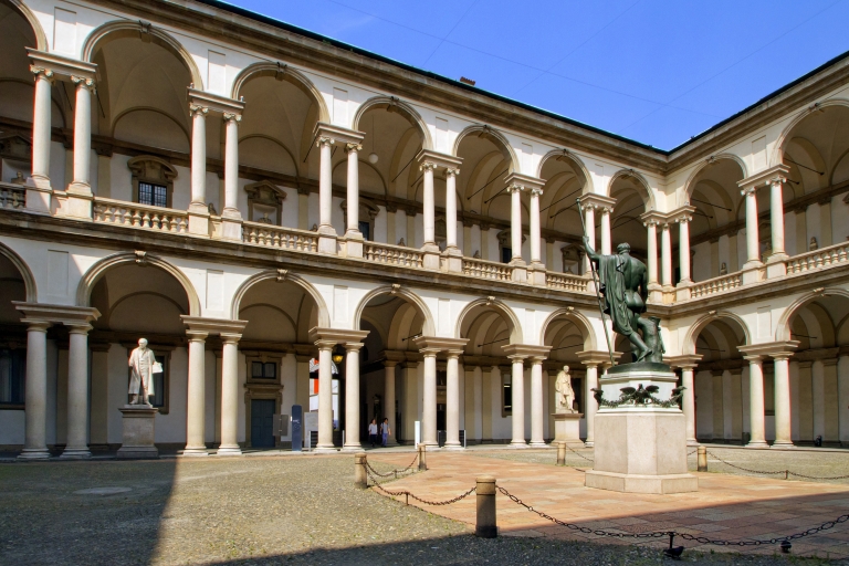 Visita guiada privada sin colas a la Pinacoteca de Brera4 horas: Pinacoteca de Brera y Castillo Sforza