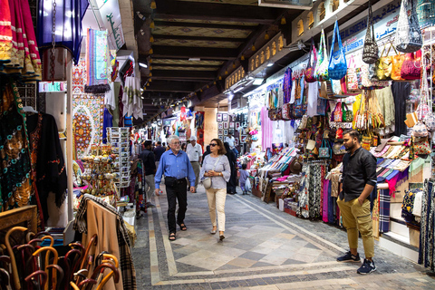 Mascate: tour guidato di mezza giornata della città e della costa dell&#039;Oman