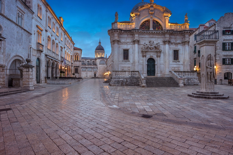 Dubrovnik: excursão noturna guiada pelos destaques da cidade velha