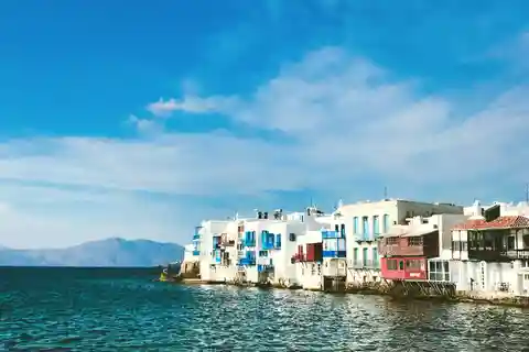 From Paros: Delos & Mykonos Full-Day Trip by Catamaran
