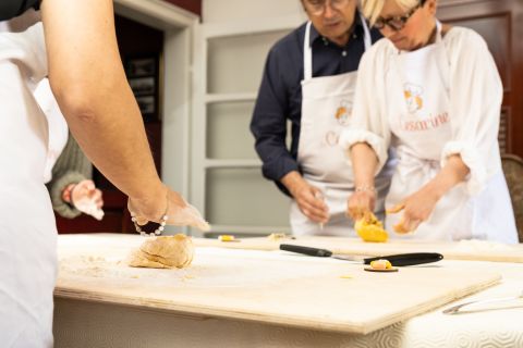 Alberobello: Pasta and Tiramisu Cooking Class