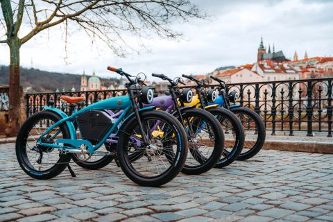 Prague: City Highlights e-Bike Tour
