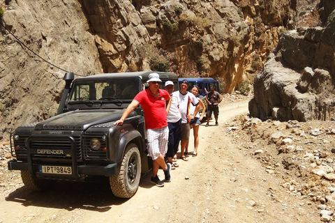 Guidad safari på södra Kreta &amp; Tripitis GorgeFrån Malia: Guidad tur till södra Kreta och ravinen