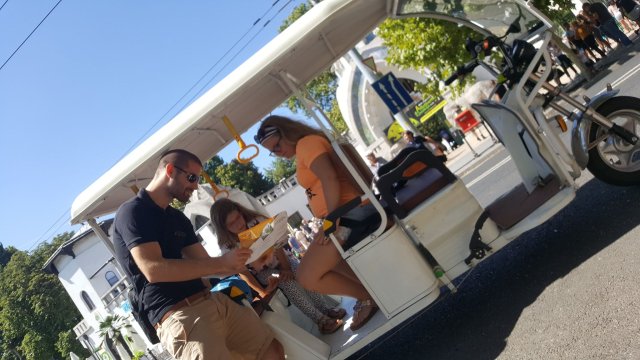 Budapest: giro turistico in tuktuk elettrico