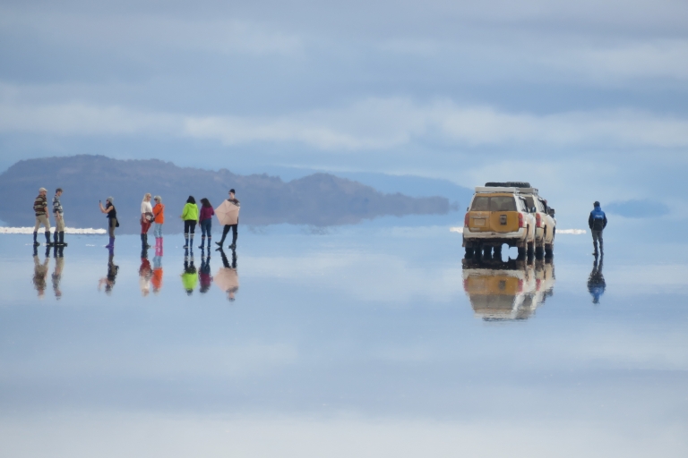 Z La Paz: Uyuni Salt Flats i kolorowe laguny (tylko 4 osoby)