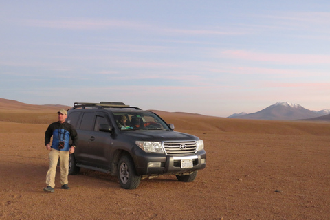 Depuis La Paz : Salines d'Uyuni et lagunes colorées (seulement 4 pax)