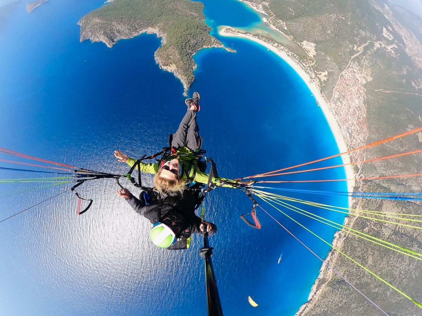 Von Fethiye/Oludeniz: Gleitschirmfliegen in den Bergen mit Abholung