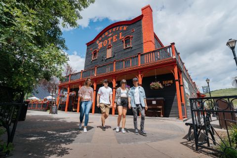 Da Banff/Calgary: Cowboy Country Tour con biglietto per il museo