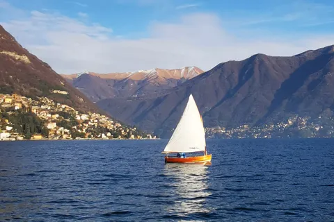 Da Milano: Tour per piccoli gruppi del Lago di Como, Lugano e Prealpi