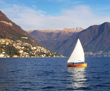From Milan: Small Group Tour of Lake Como, Lugano & Pre Alps