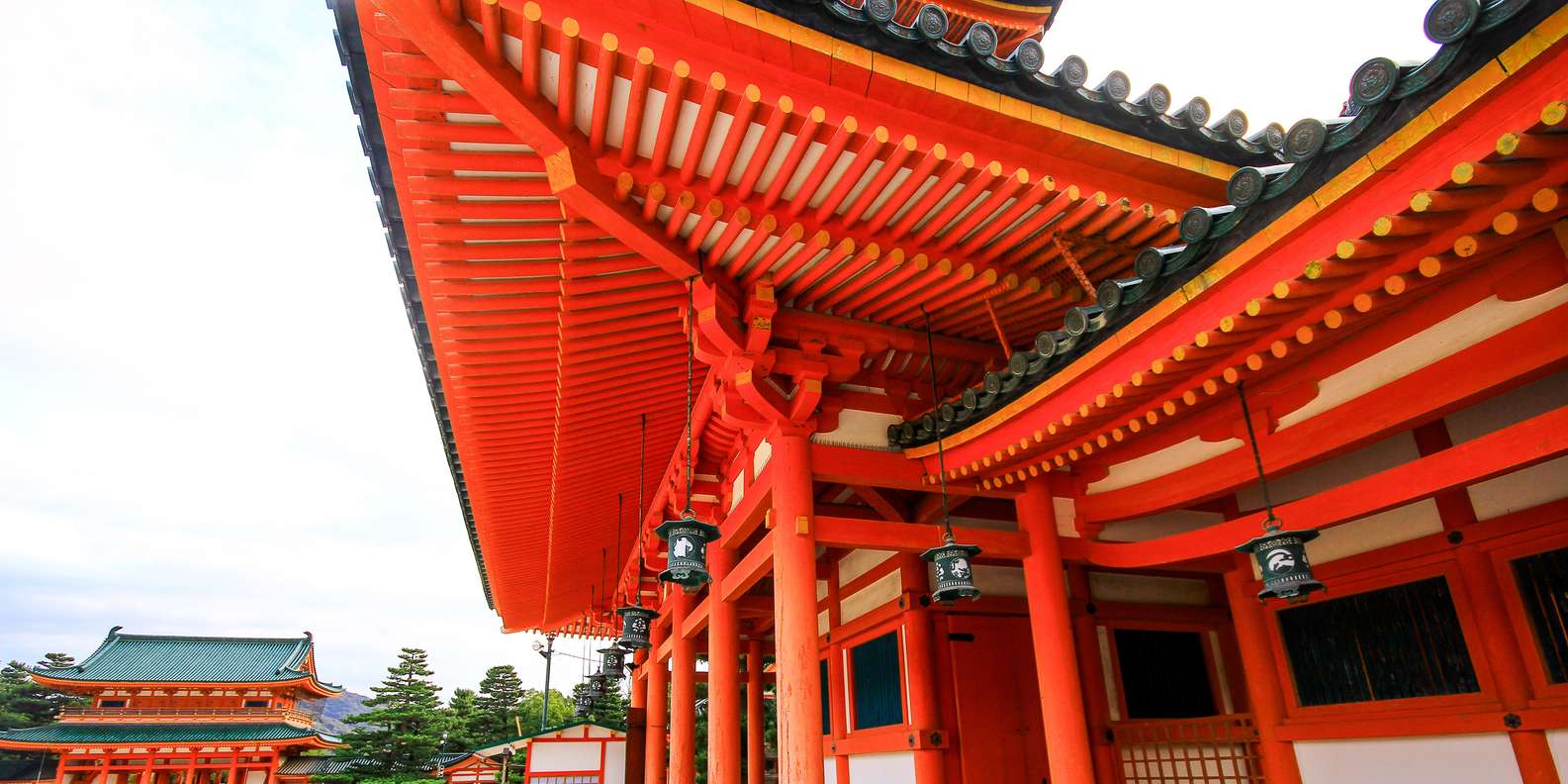 Kyoto experience — temples, geisha, bamboo grove — image 14
