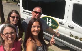 Waco: Fixer Upper Theme Bus Tour