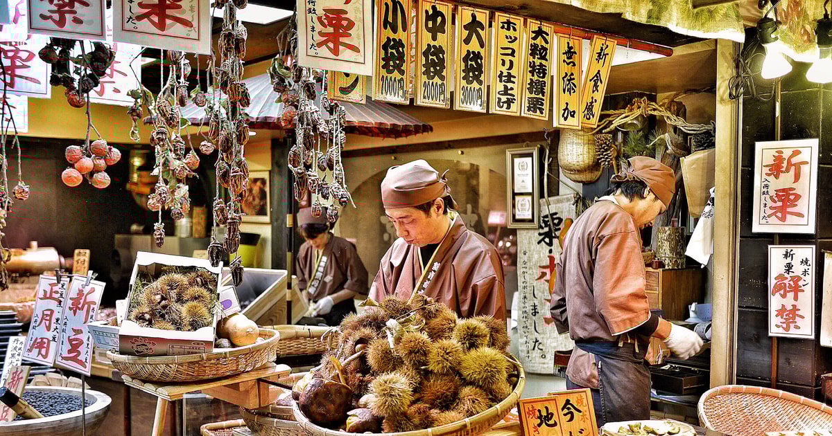 Kyoto Nishiki Markt Depachika Kleingruppe Food Tour GetYourGuide