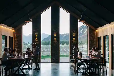 Queenstown: Valli Wine Tasting Experience