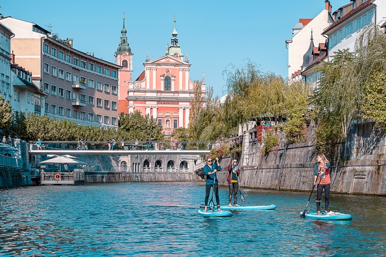 Lublana: Wycieczka na pokład z wiosłem na stojącoLublana - Prywatna wycieczka SUP dla rodzin i grup
