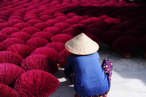 Paseo fotográfico por Hanói: Pueblo del Incienso Quang Phu Cau