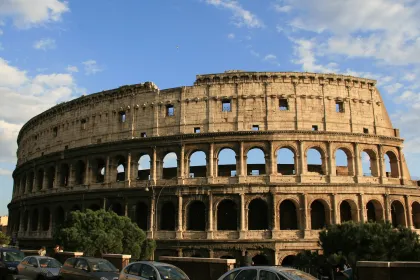 Rom: Geführte Tour durch das Kolosseum mit Arena und Forum Romanum