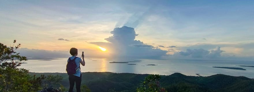 Puerto Princesa : Randonnée privée au lever du soleil sur le mont Magarwak