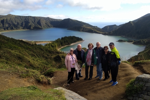 Private full day West and Central of S.Miguel with lunch Private full day tour Sete Cidades Vulcano and Lagoa Fogo .
