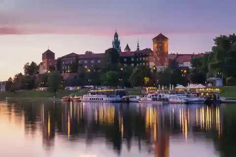 Cracovia: Crociera turistica serale