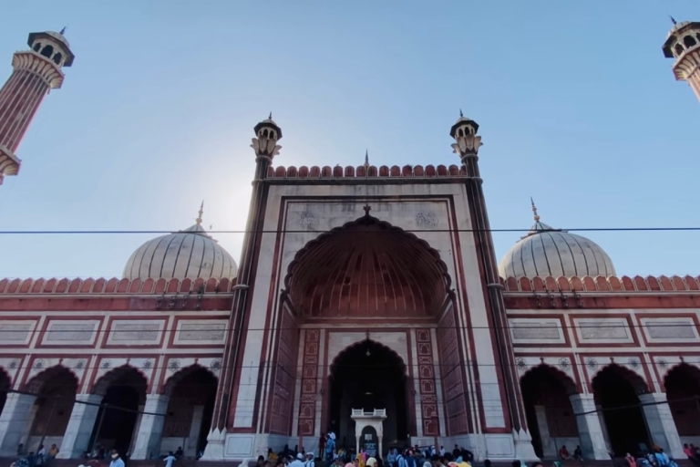 Delhi:Old And New Delhi City Private Guided Day Tour Tour With Lunch,Entry Tickets,Private Car,Rickshaw And Guide