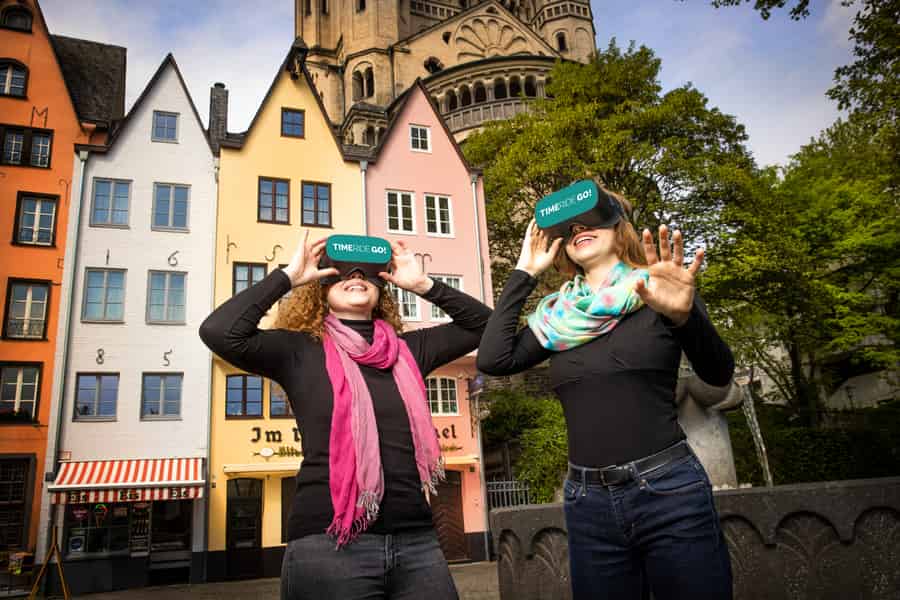 Köln: Altstadt Virtual Reality Walking Tour. Foto: GetYourGuide