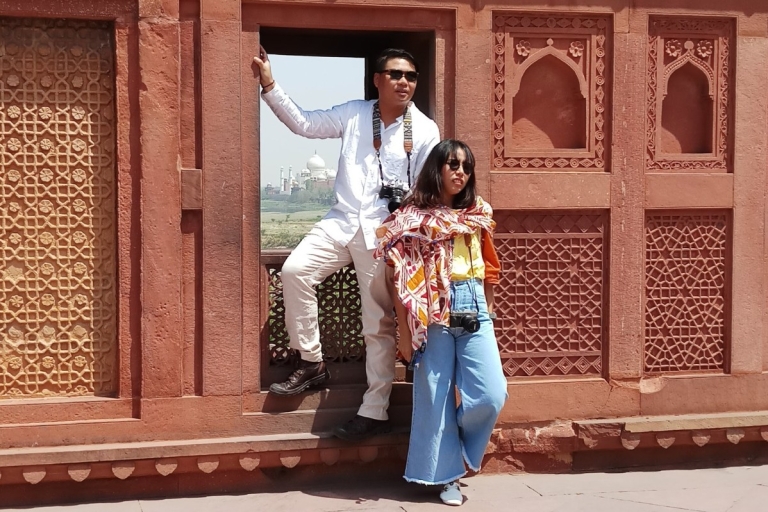 Sunrise Taj Mahal and Agra Fort Private Tour From Delhi Tour without Entrance fees and Lunch