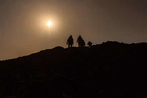 Etna: Krater Centralny (3340 m n.p.m.) z kolejką linową i jeepemEtna: wycieczka do krateru centralnego (3340)