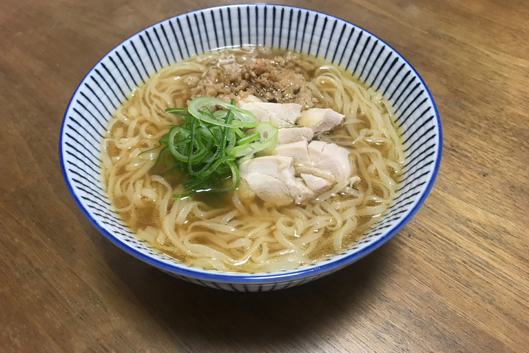 Osaka: Ramen and Gyoza Cooking Class in Dotonbori