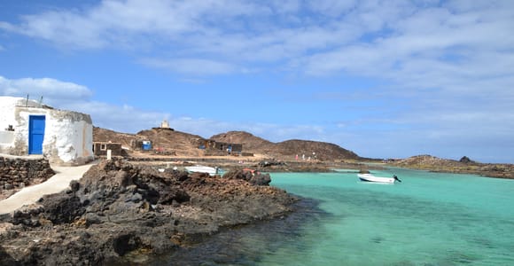 From Lanzarote: Corralejo & Lobos Island Self-Guided Visit