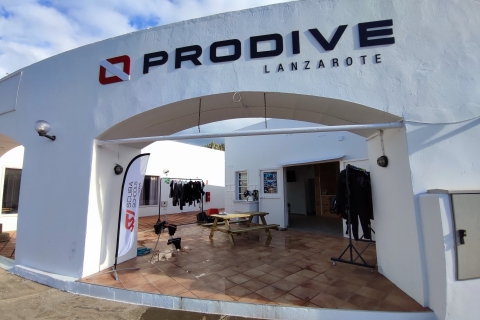 Lanzarote: Prueba de Buceo para principiantes con un Guía Privado