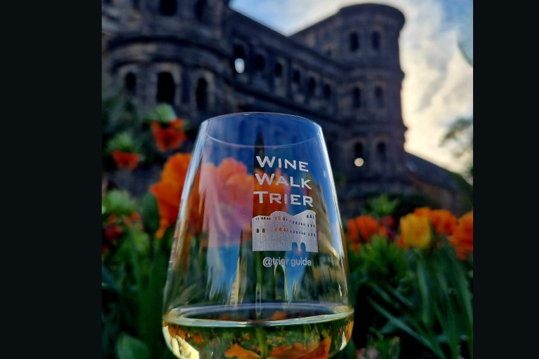 Trier: Guided City Tour with Wine Tasting Tour in English