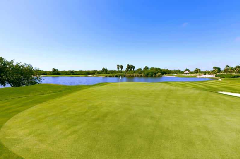 Riviera Cancun Golf Course | GetYourGuide