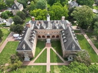 コロニアルウィリアムズバーグトリビアウォーク - Housity