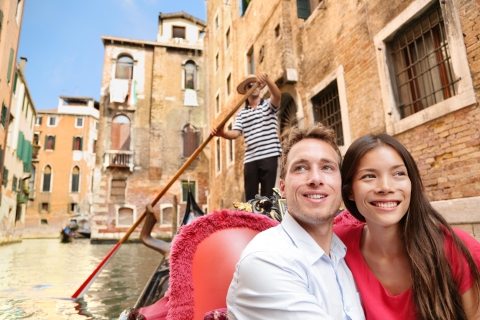 Venedig: Romantische Gondelfahrt und Abendessen für zweiPreis pro Paar : Gondel + Abendessen für 2 Personen