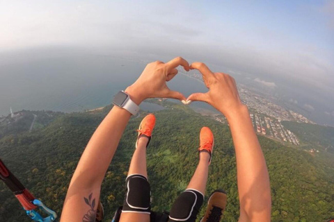 Da Nang : Parapente à la montagne des singes