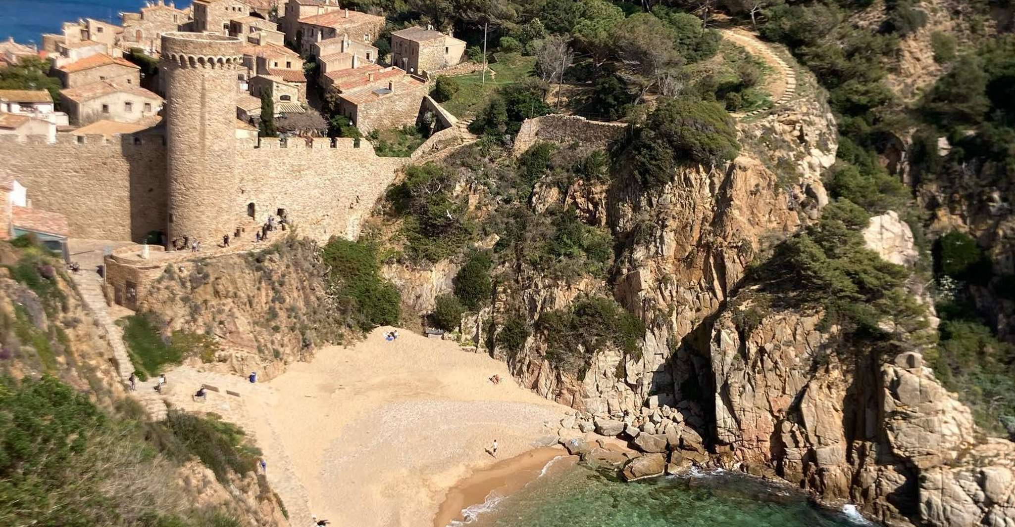 Barcelona, Costa Brava Tour mit Tossa de Mar und Bootsfahrt - Hizvo