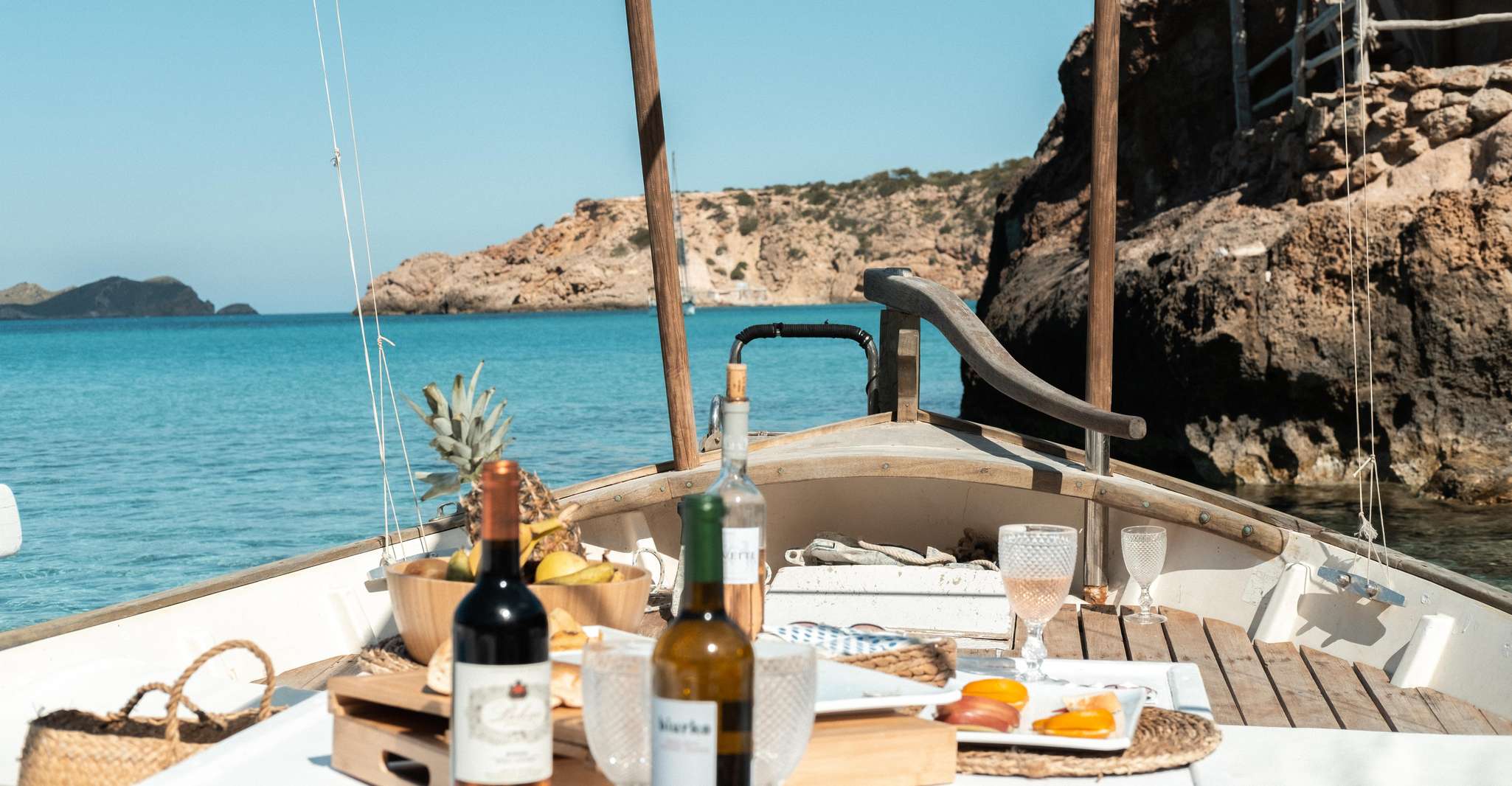 Van Sant Josep, Es Vedra & Atlantis Sailboat Cruise - Housity