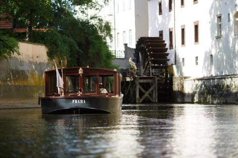 Visite guidée de Prague en bus, à pied, en bateau avec collation et muséeVisite en espagnol