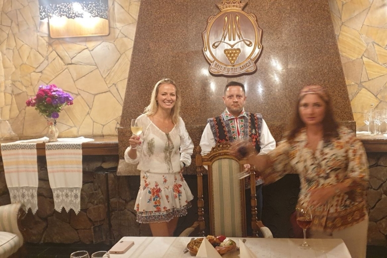 Moldova: Milesti Mici cellar wine Tour with Wine Tasting Moldova:Milesti Mici wine Tour with Wine Tasting