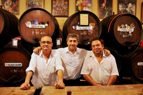 Málaga: de echte wijn- en tapastourMálaga: avondrondleiding met wijn en tapas