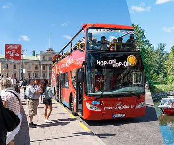 Stockholm: Hop-on Hop-off-buss och båt-alternativ