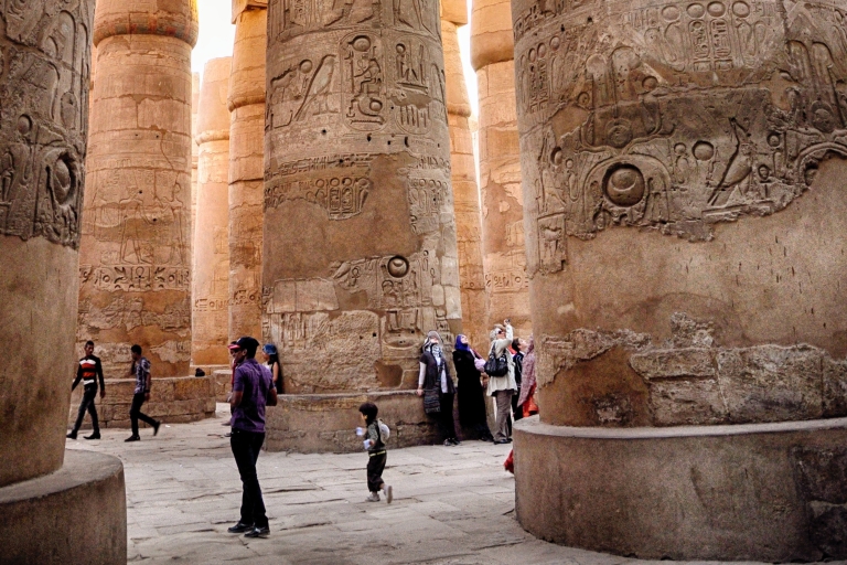 Vanaf Hurghada: Koningen Vallei, Hatshepsut, Karnak en lunchGedeelde tour zonder toegangsprijzen