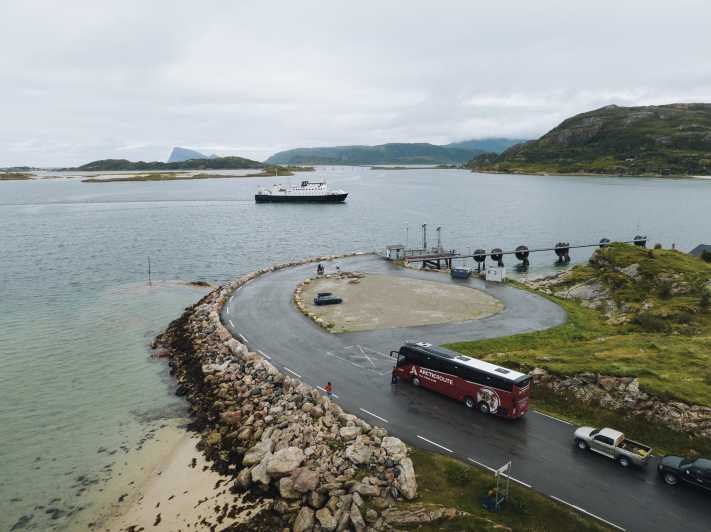 From Lofoten/Tromsø: Bus & Ferry Transfer to Lofoten/Tromsø