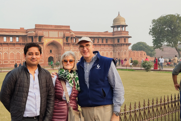 Depuis Delhi : visite du Taj Mahal, du fort d'Agra et de Baby Taj en voiture