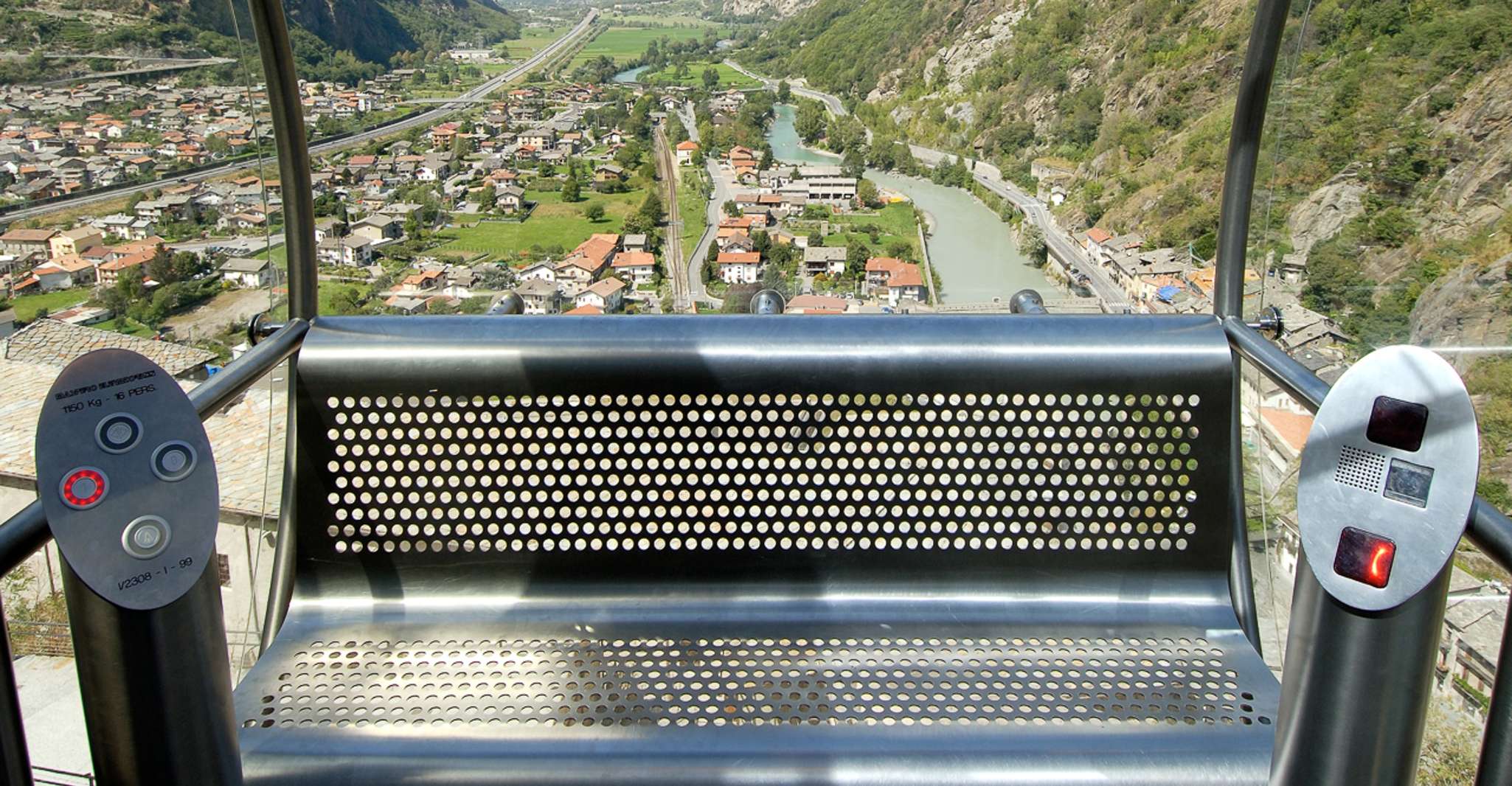 Bard Fort, Fortress, Prisons and Museum of Fortifications - Housity