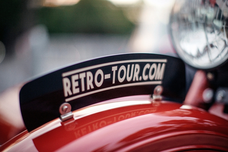 Paris: 1-Hour Classic Vintage Sidecar Motorcycle Tour