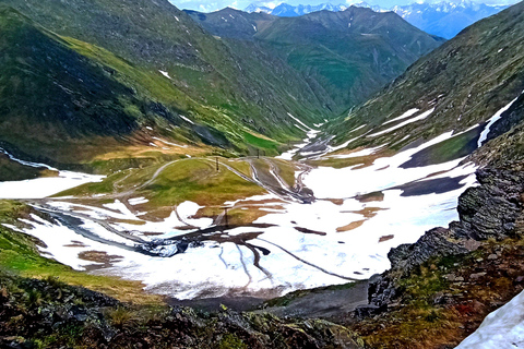 تبليسي: جولة جبال توشيتي لمدة 3 أيام مع وجبات الطعام والفندق