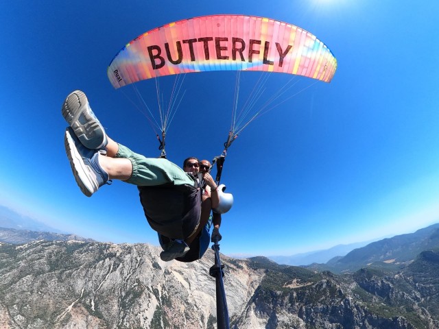Visit Fethiye Ölüdeniz Babadağ Mountain Paragliding Flight in Olu Deniz, Turkey