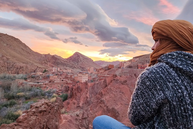 De Marrakech: viagem de 2 dias para Ouarzazate e Merzouga com refeiçõesTour Privado: Acomodação de Luxo